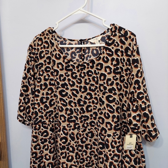 Leopard plus size short sleeve tiered dress animal - Picture 5 of 12